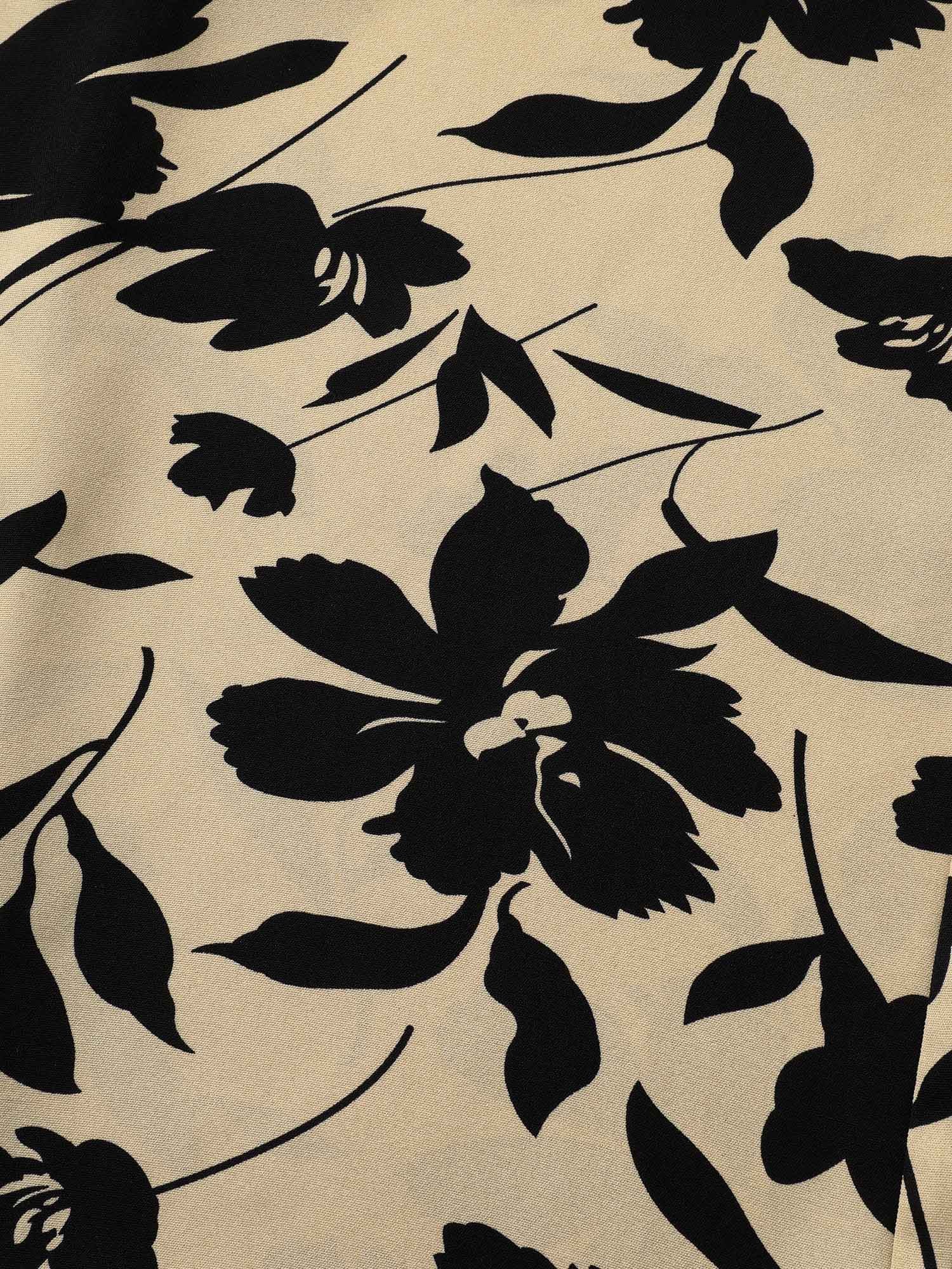 Silhouette broek met bloemenprint en stropdassen in zijnaden