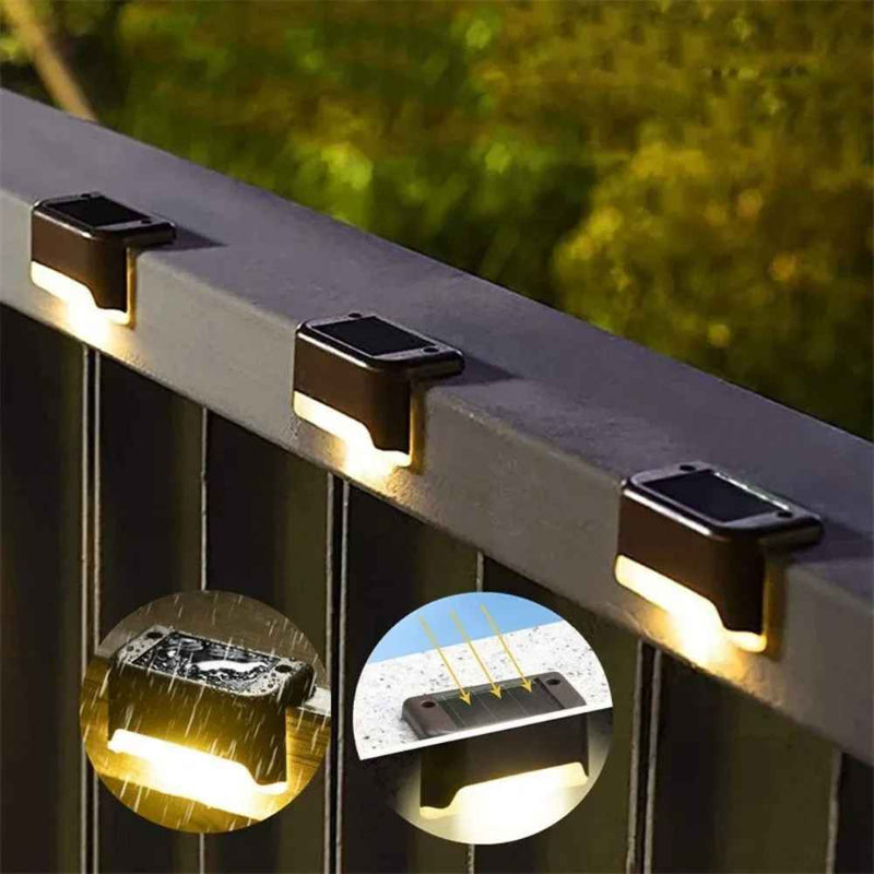 SolarLight 2+2 GRATIS: Zonne-Energie Aangedreven Buitenlamp