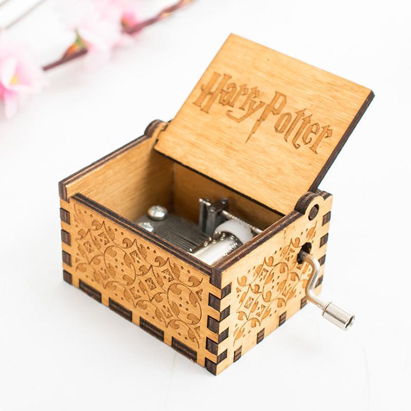 MusicBox 1+1 GRATIS - Hand Zwengel Houten Muziekdoos