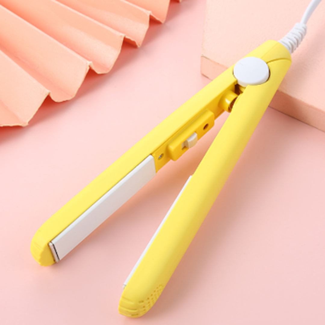 CurlingIron: 2-in-1 Mini Haarkruller En Stijltang