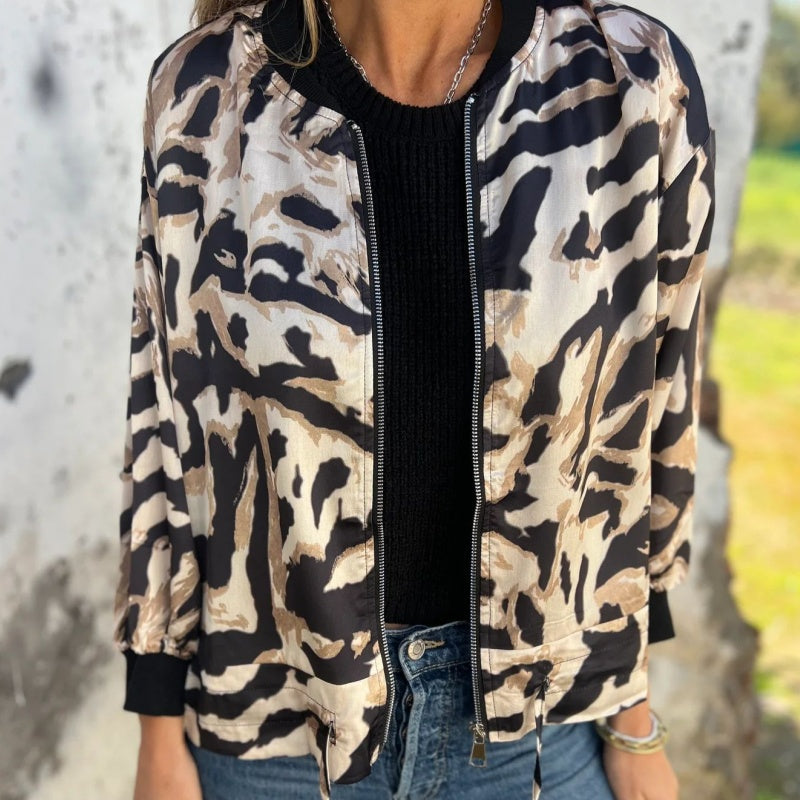 LeopardJacket: Elegant Stijlvol Leopardprint Jasje