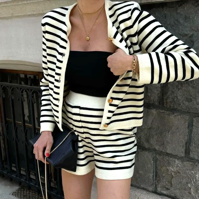 Marcatino™ Mykonos Gestreept Vest & Korte Broek met Gouden Knop
